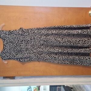 Dana Buchman Black and White Midi Dress